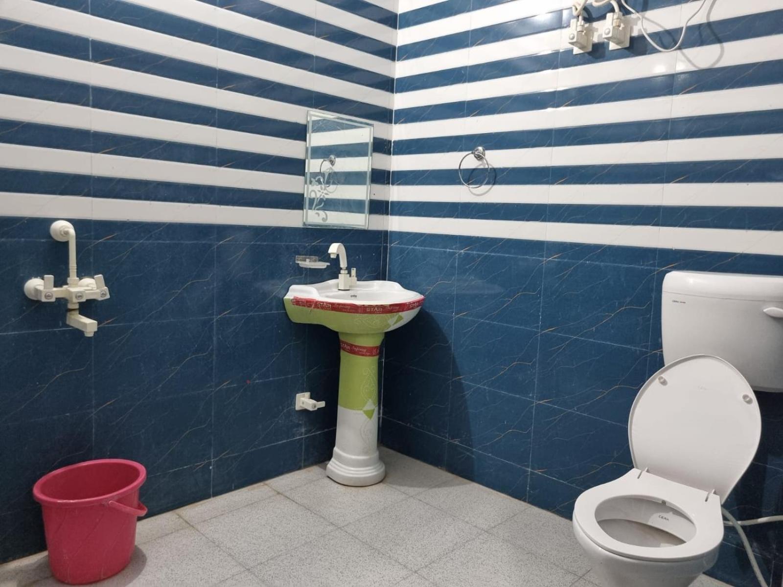 Vrindavan Bhakti Bhavan- Near Prem Mandir By Mukund Ξενοδοχείο Εξωτερικό φωτογραφία